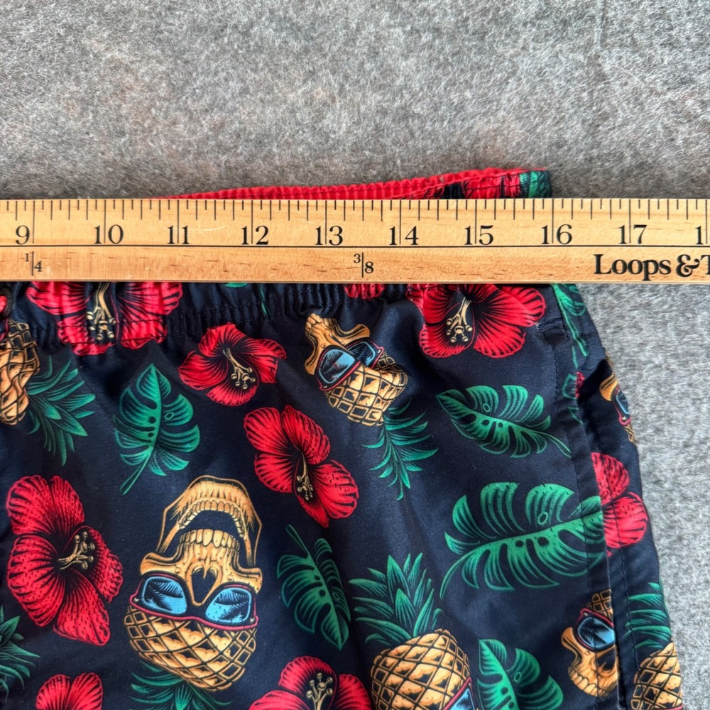 Broken Threads Medium 6in Navy Blue Pineapple Skull Tropical Mens Swim Trunks - Picture 7 of 8